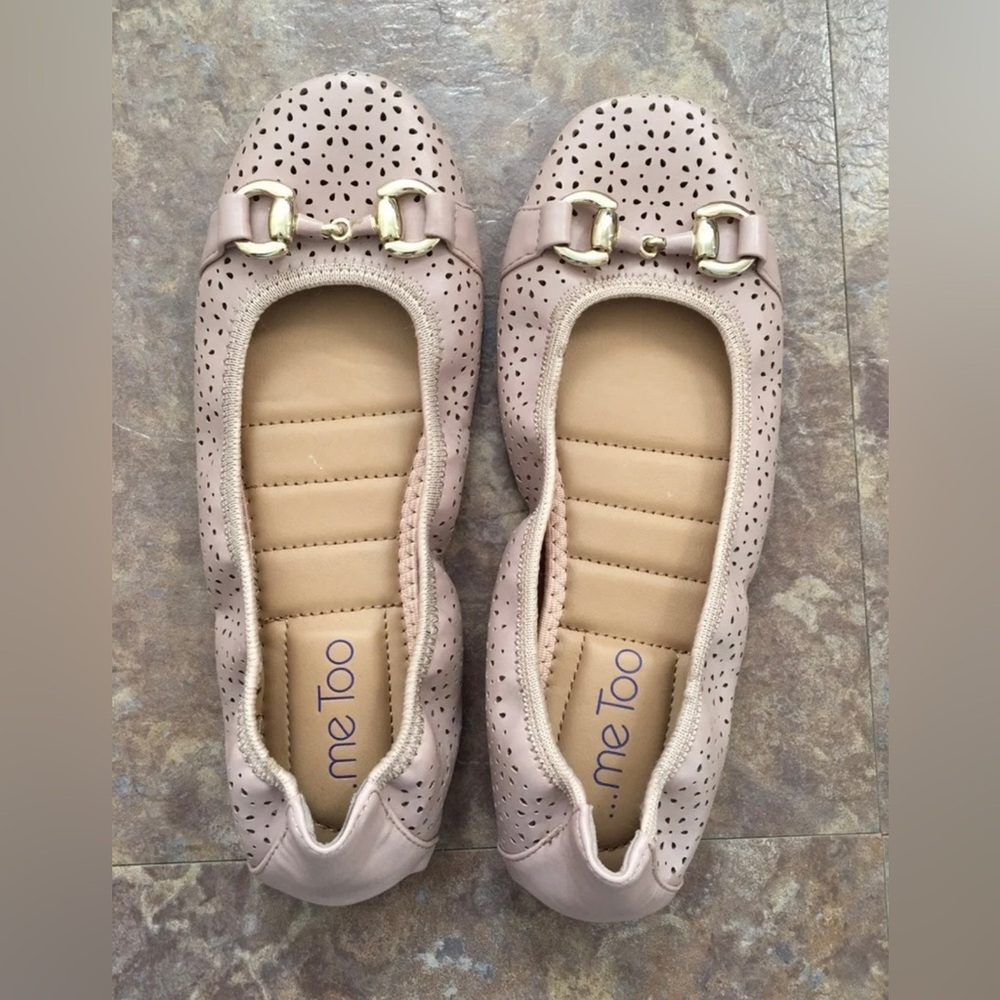 Me Too Women's Shoes Size 6.5